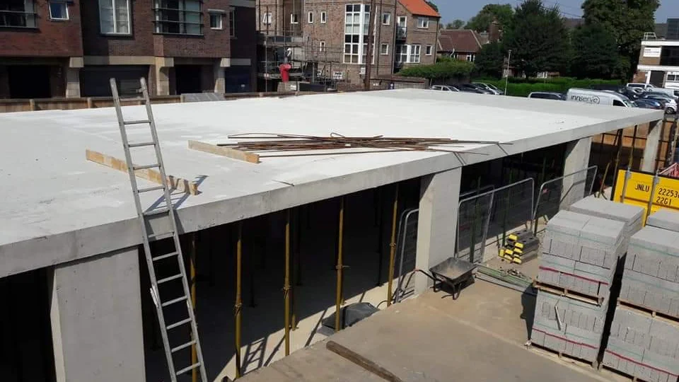 York - Soffit slab, columns and walls